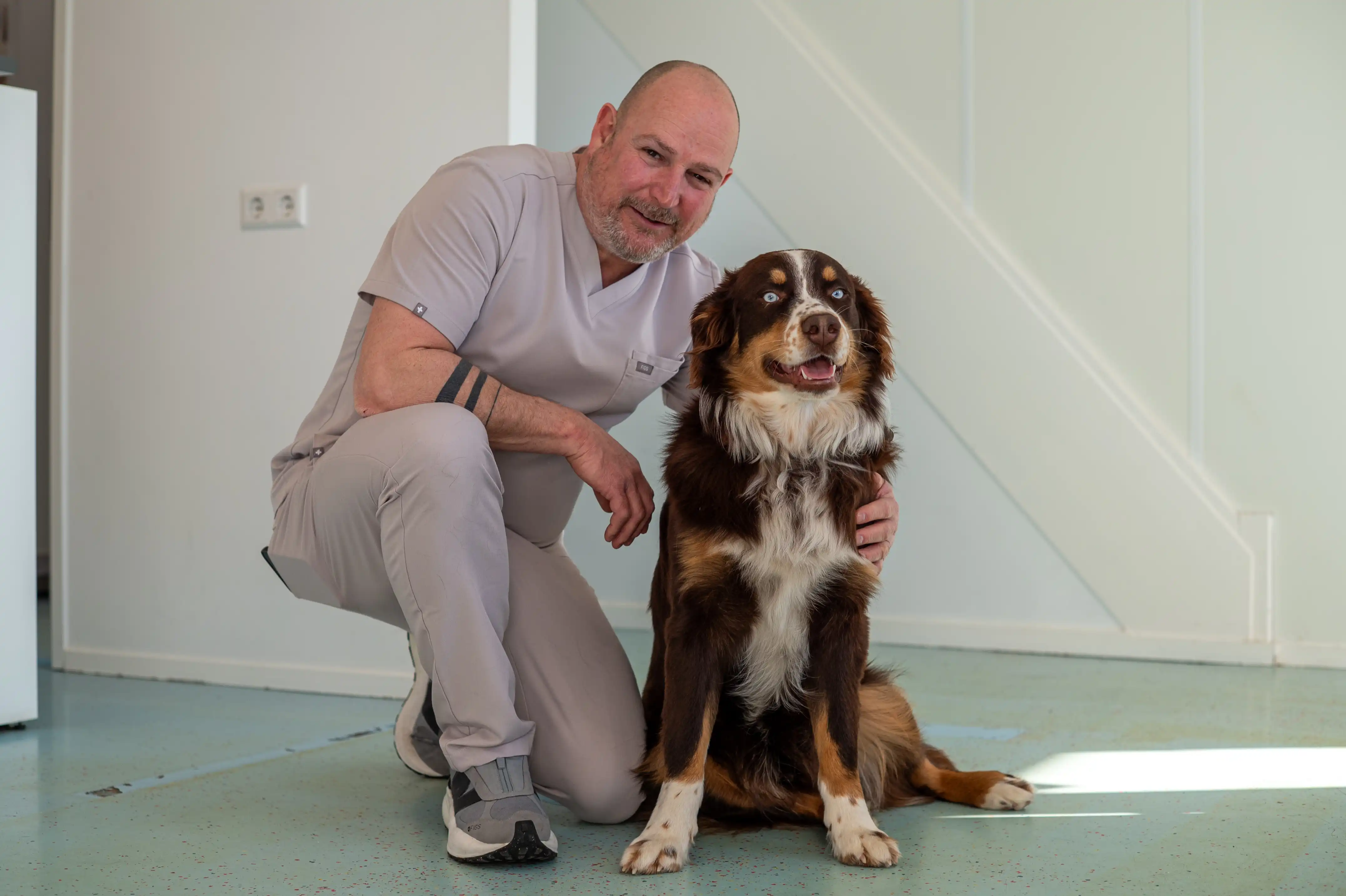 Oran met hond